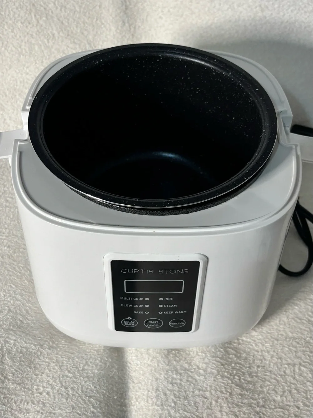 White Multi-Function Rice and Slow Cooker